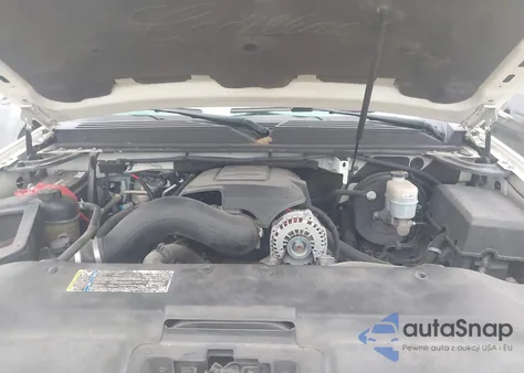 2009 Cadillac Escalade Standard from USA, damaged, VIN 1GYFC23209R219618